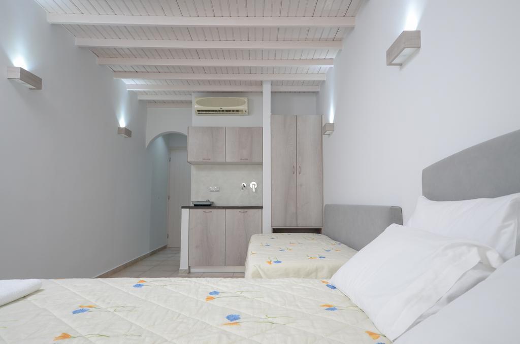 Pension Elena Agia Anna  Oda fotoğraf