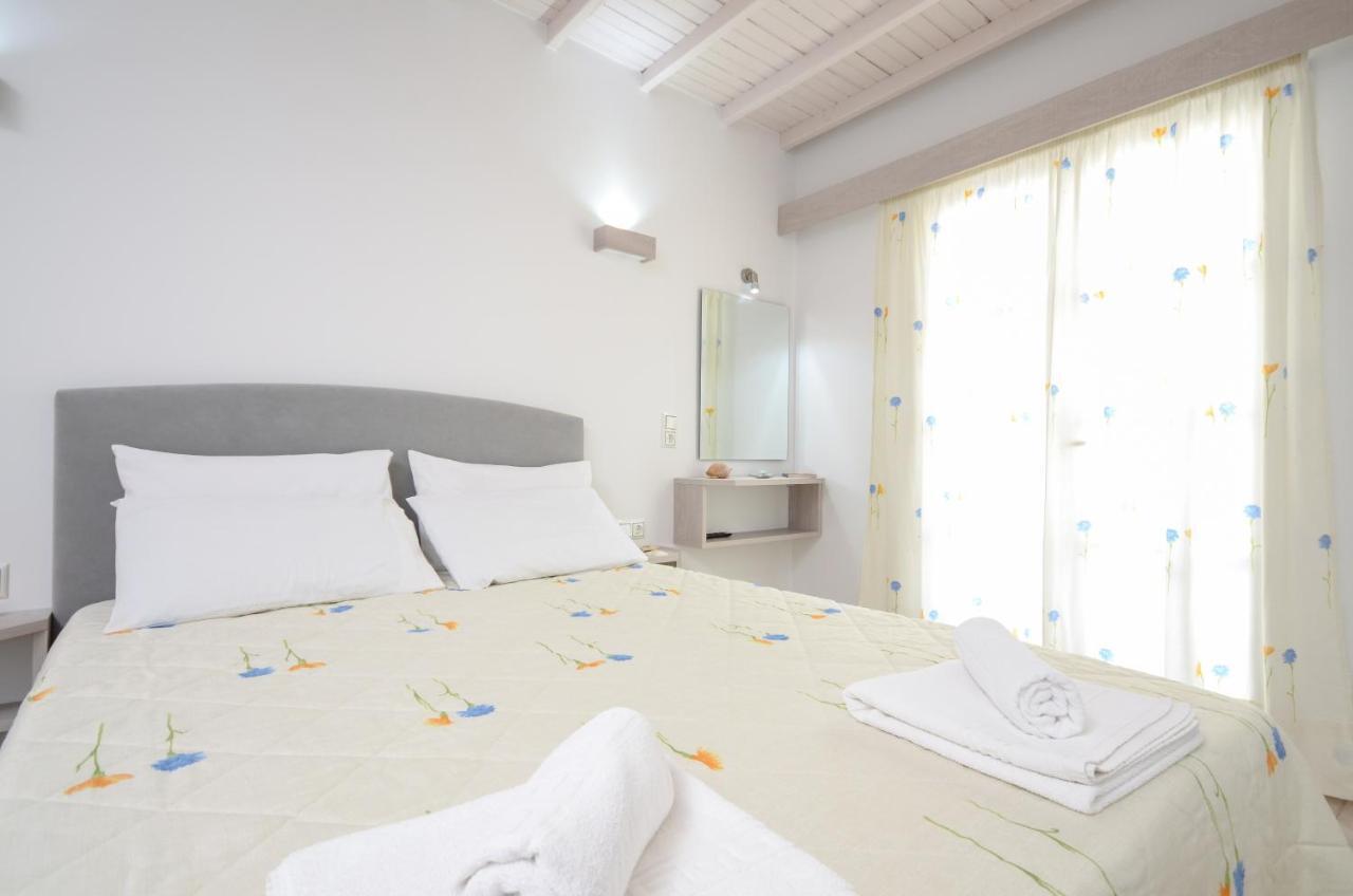 Pension Elena Agia Anna  Oda fotoğraf